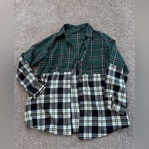 Women’s Plaid Button Down Shirt